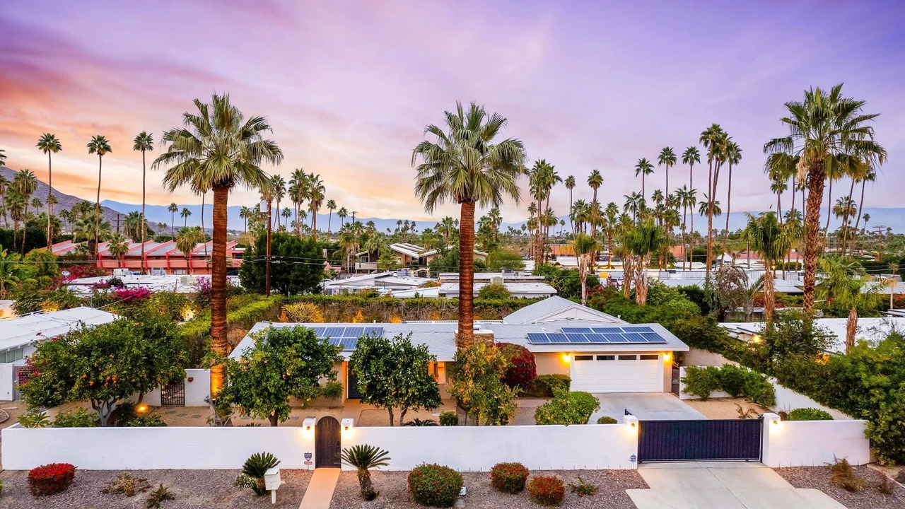 Photo of Outdoor in Tahquitz River Estates