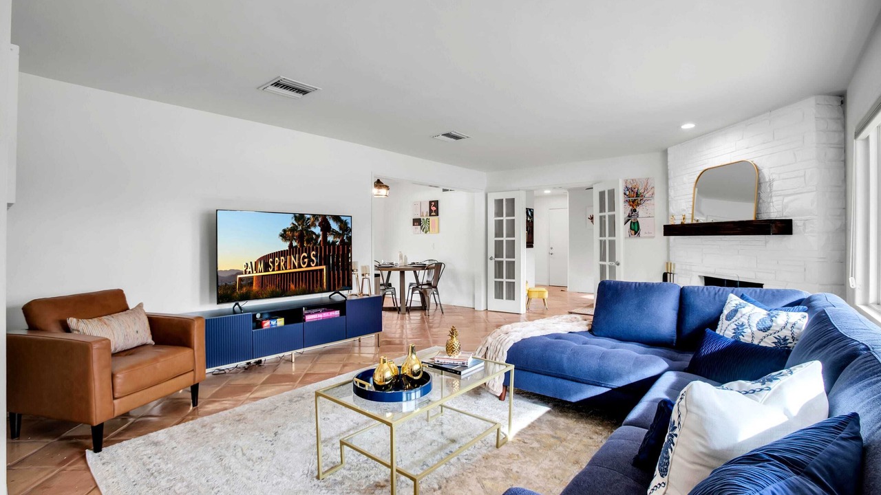 Photo of Livingroom in Tahquitz River Estates