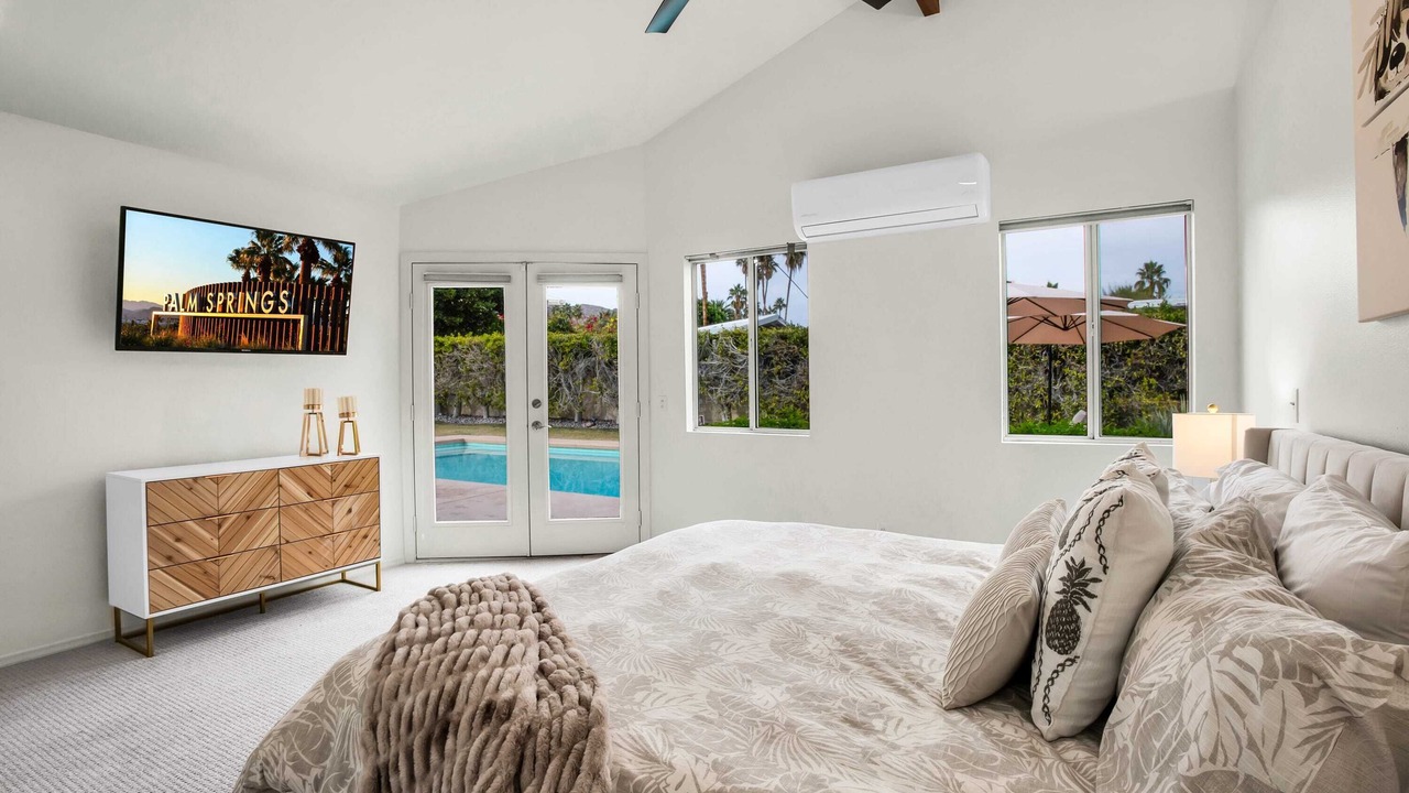 Photo of Bedroom in Tahquitz River Estates