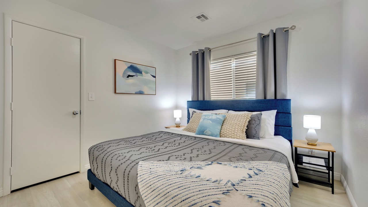 Photo of Bedroom in Arden