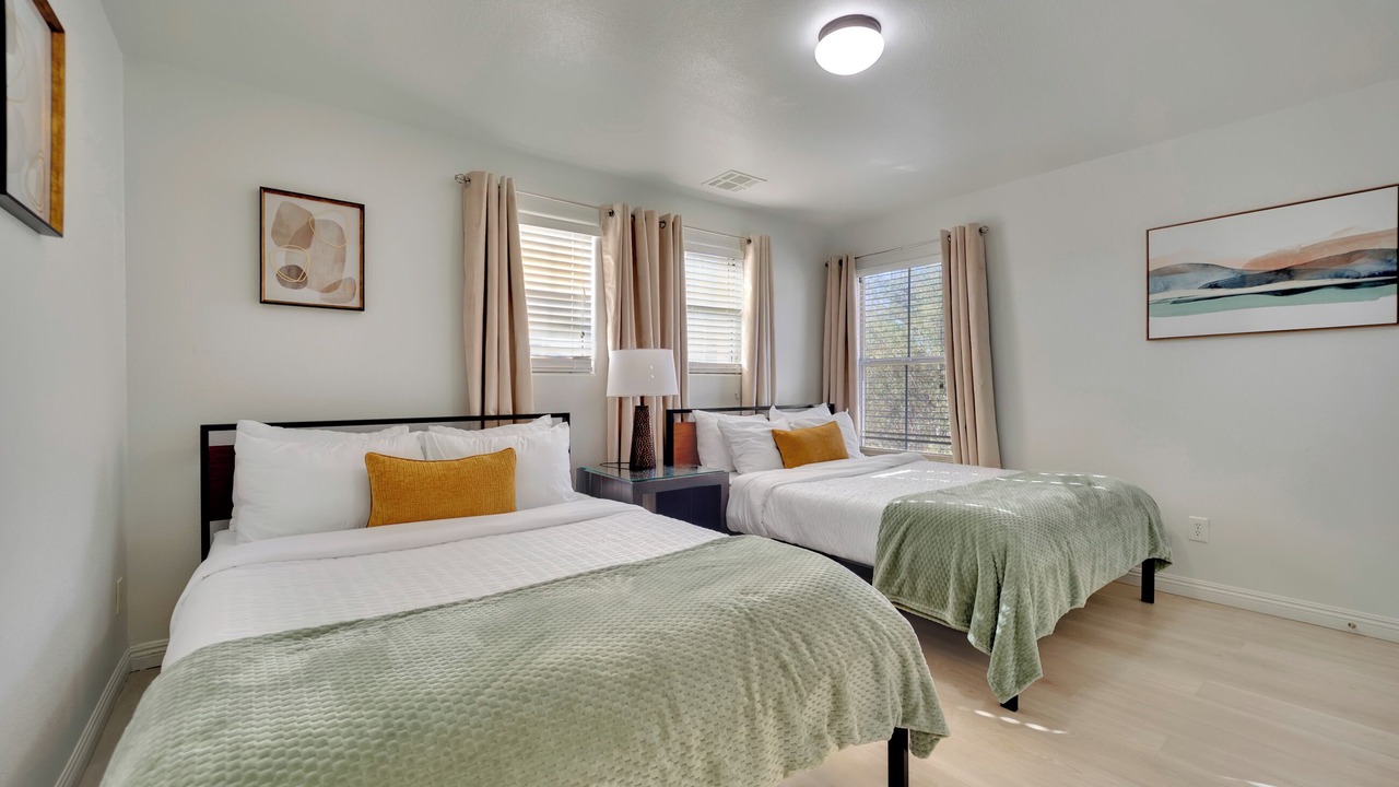 Photo of Bedroom in Arden