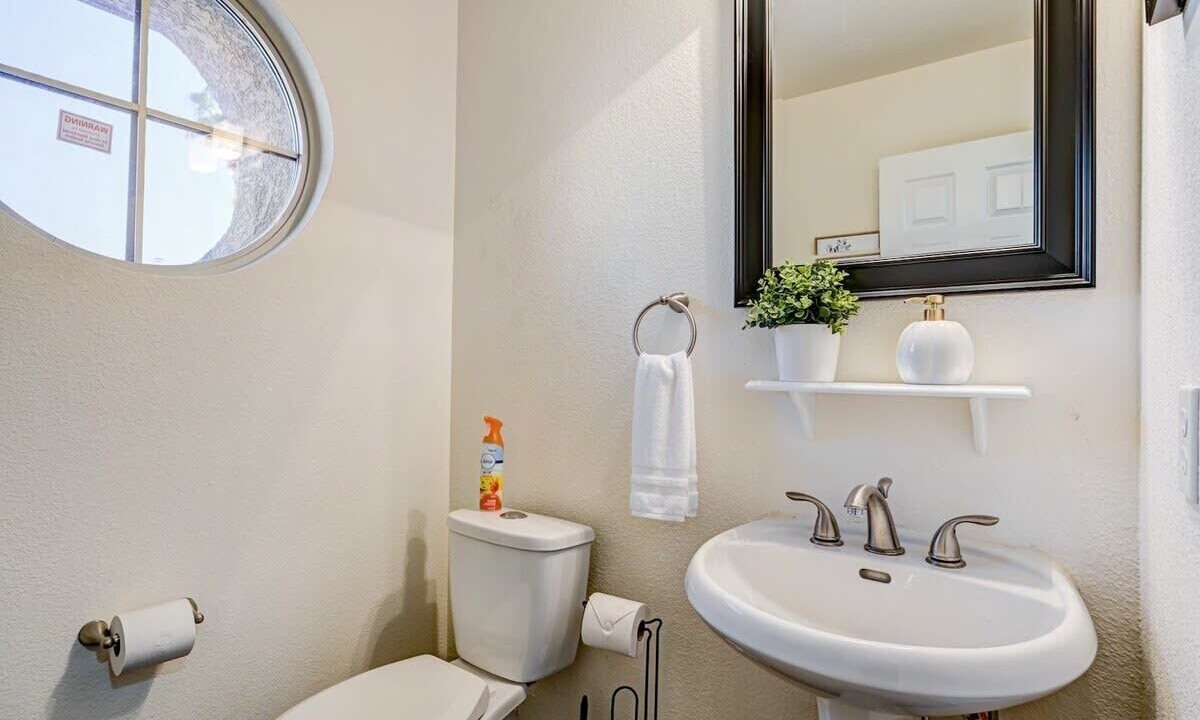 Photo of Bathroom in Summerlin