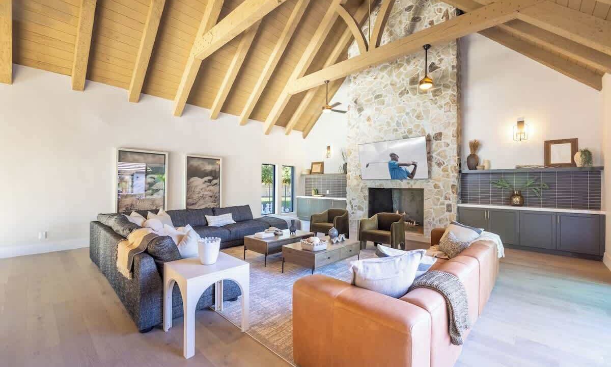 Photo of Livingroom in Cactus Acres