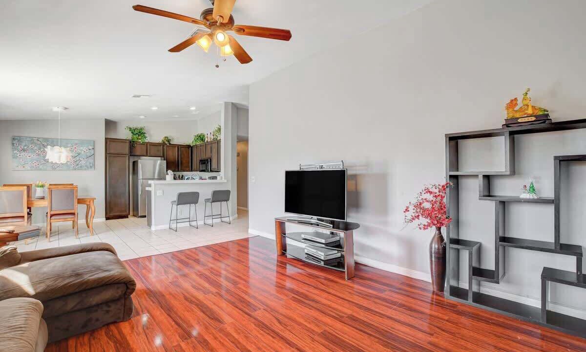 Photo of Livingroom in North Las Vegas