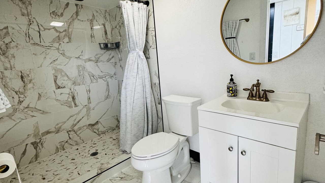 Photo of Bathroom in Kaweah