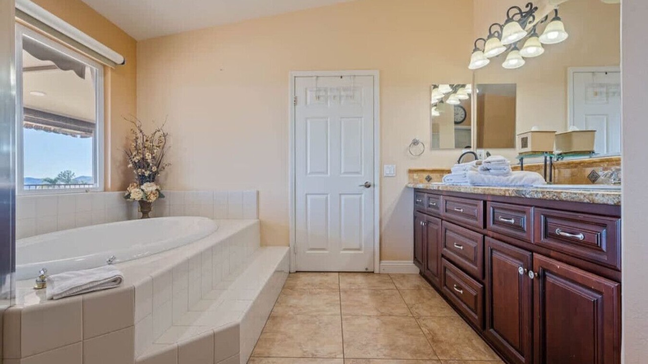 Photo of Bathroom in Agua Dulce