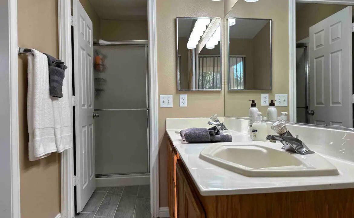 Photo of Bathroom in Orchards
