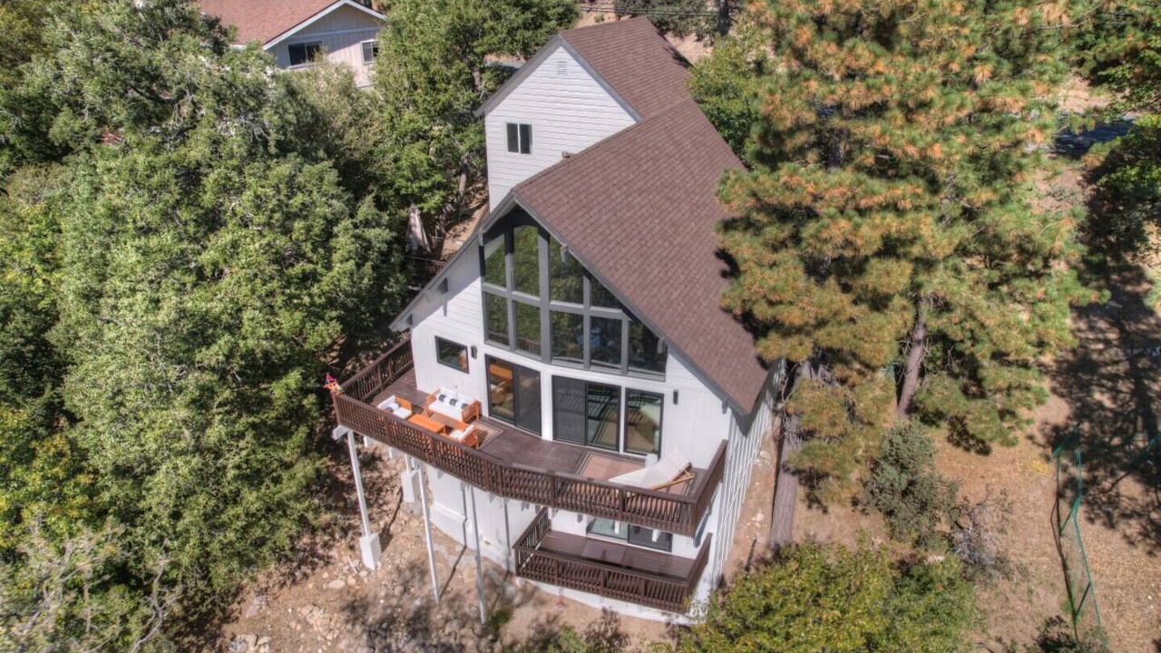 Photo of Others in Lake Arrowhead