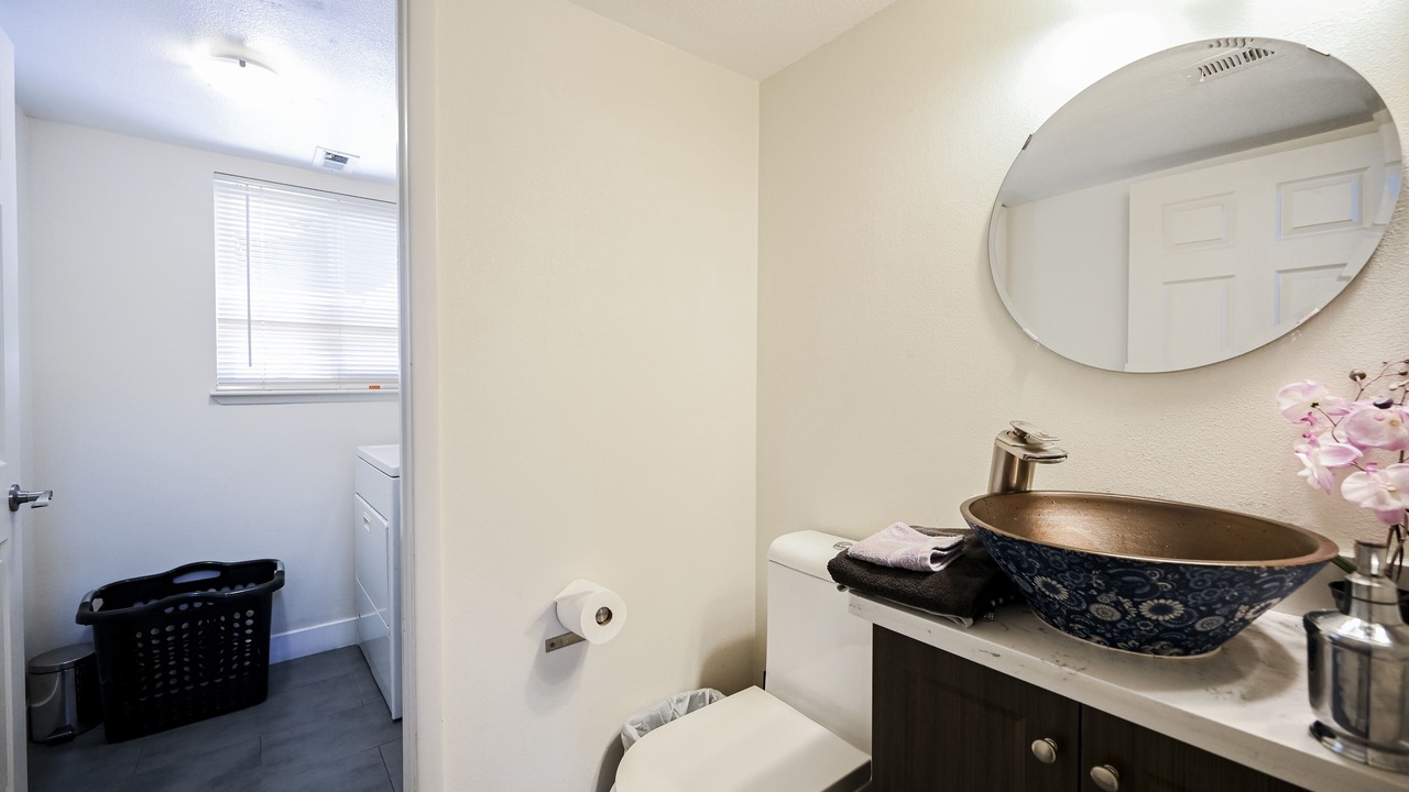 Photo of Bathroom in Chinatown