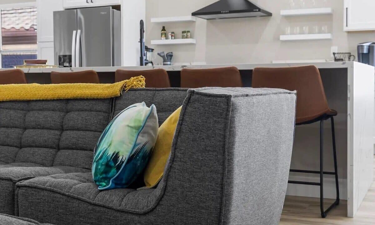 Photo of Livingroom in Foothills