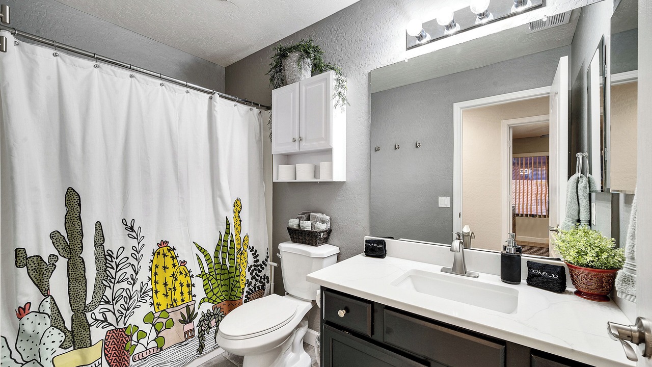 Photo of Bathroom in Gold Canyon