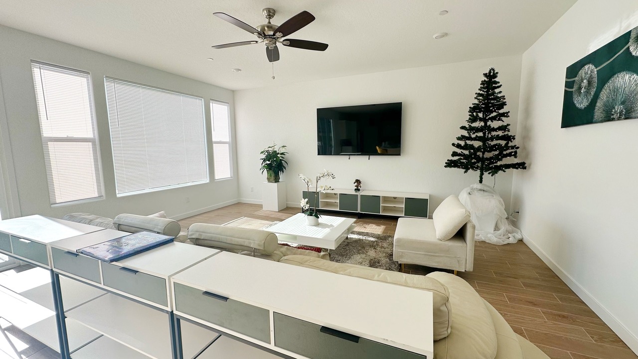 Photo of Livingroom in Visalia