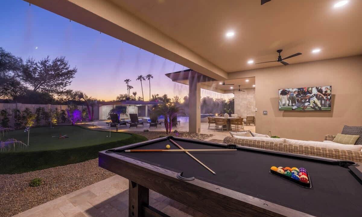 Photo of Outdoor in Paradise Valley Ranchos