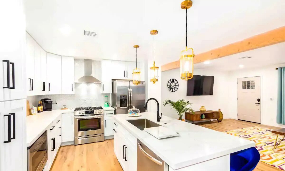 Photo of Kitchen in New Papago Parkway