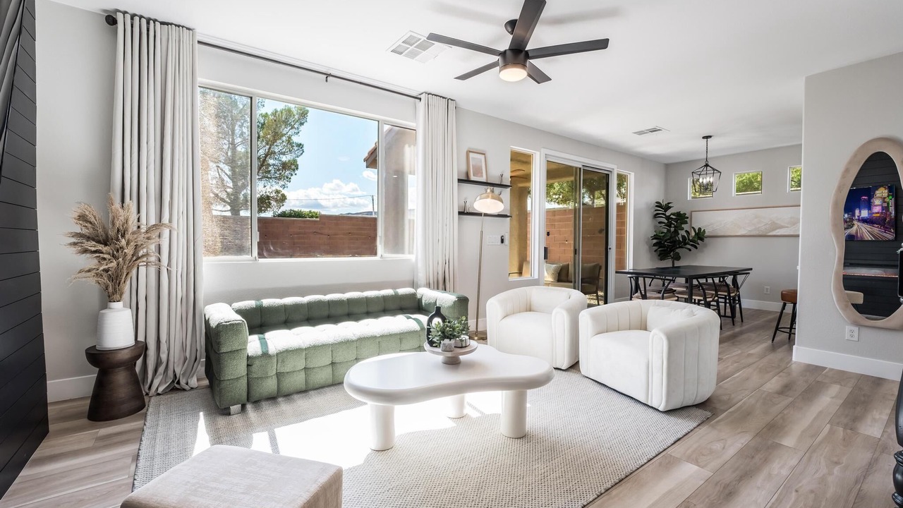 Photo of Livingroom in Rhodes Ranch