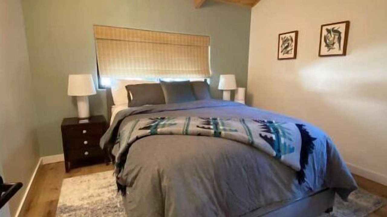 Photo of Bedroom in Blue Jay