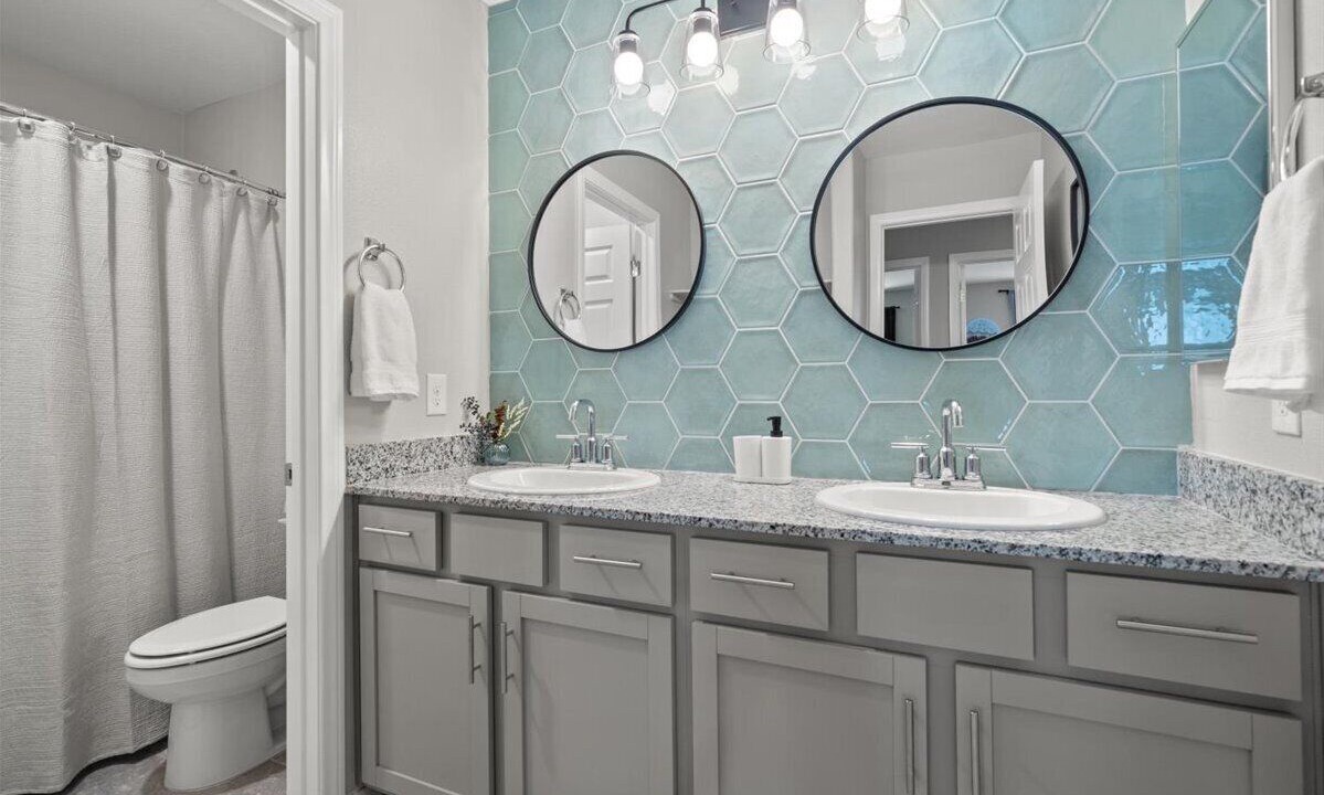 Photo of Bathroom in North Las Vegas