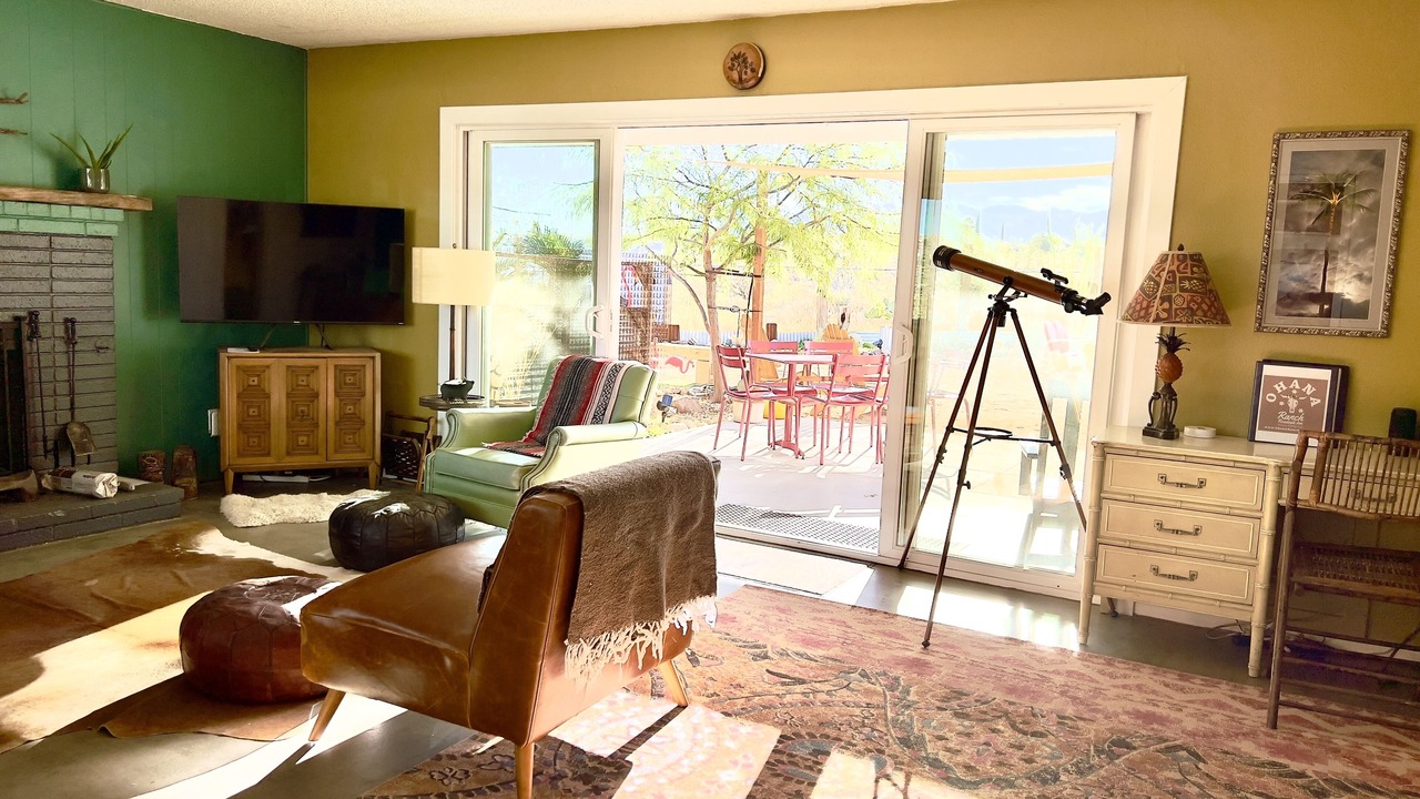 Photo of Livingroom in Yucca Valley