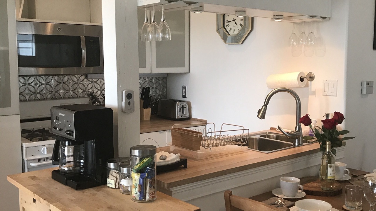 Photo of Kitchen in Lake Arrowhead