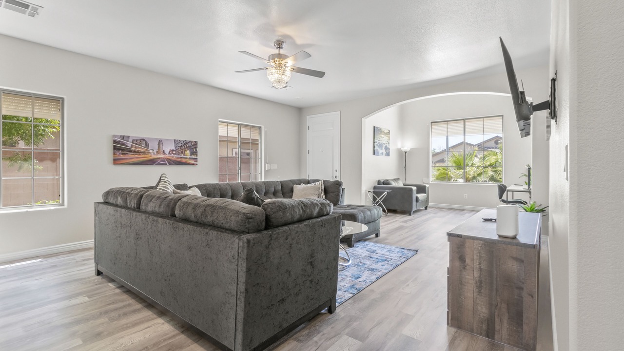 Photo of Livingroom in Torrey Pines Ranch