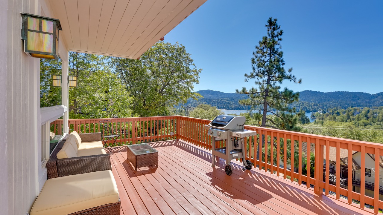Photo of Outdoor in Lake Arrowhead
