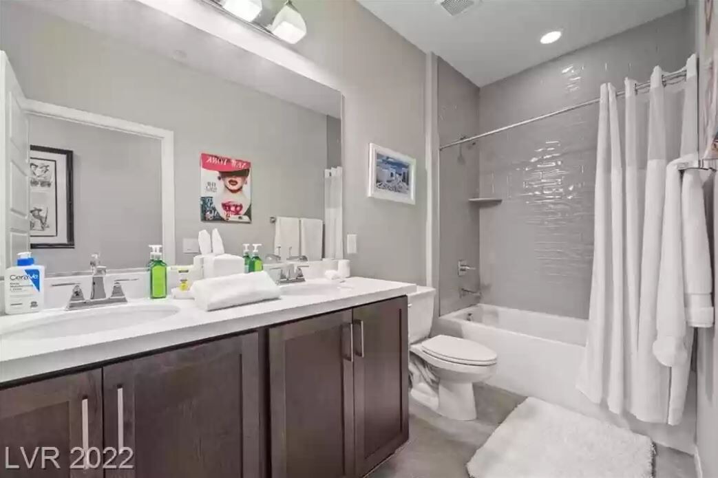 Photo of Bathroom in Lake Las Vegas