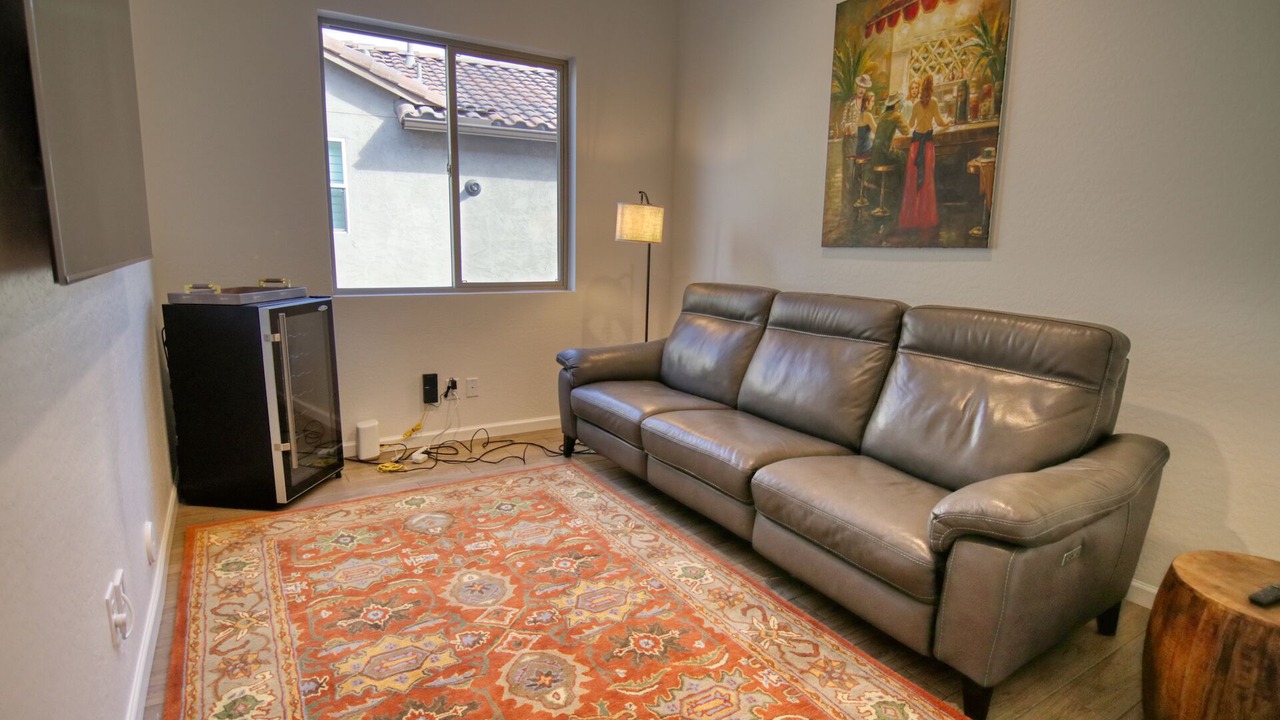 Photo of Livingroom in Pebblecreek