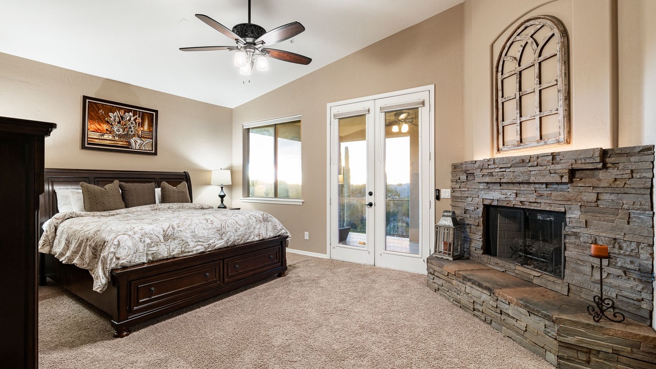 Photo of Bedroom in Pinnacle Foothills