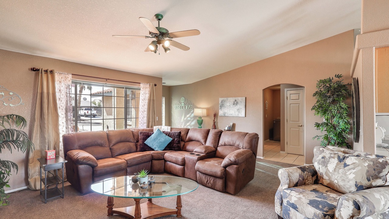 Photo of Livingroom in Lake Havasu City