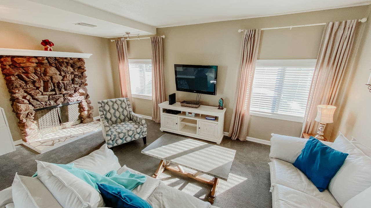 Photo of Livingroom in Calimesa