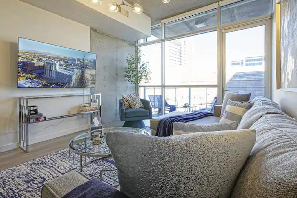 Photo of Livingroom in Downtown Las Vegas