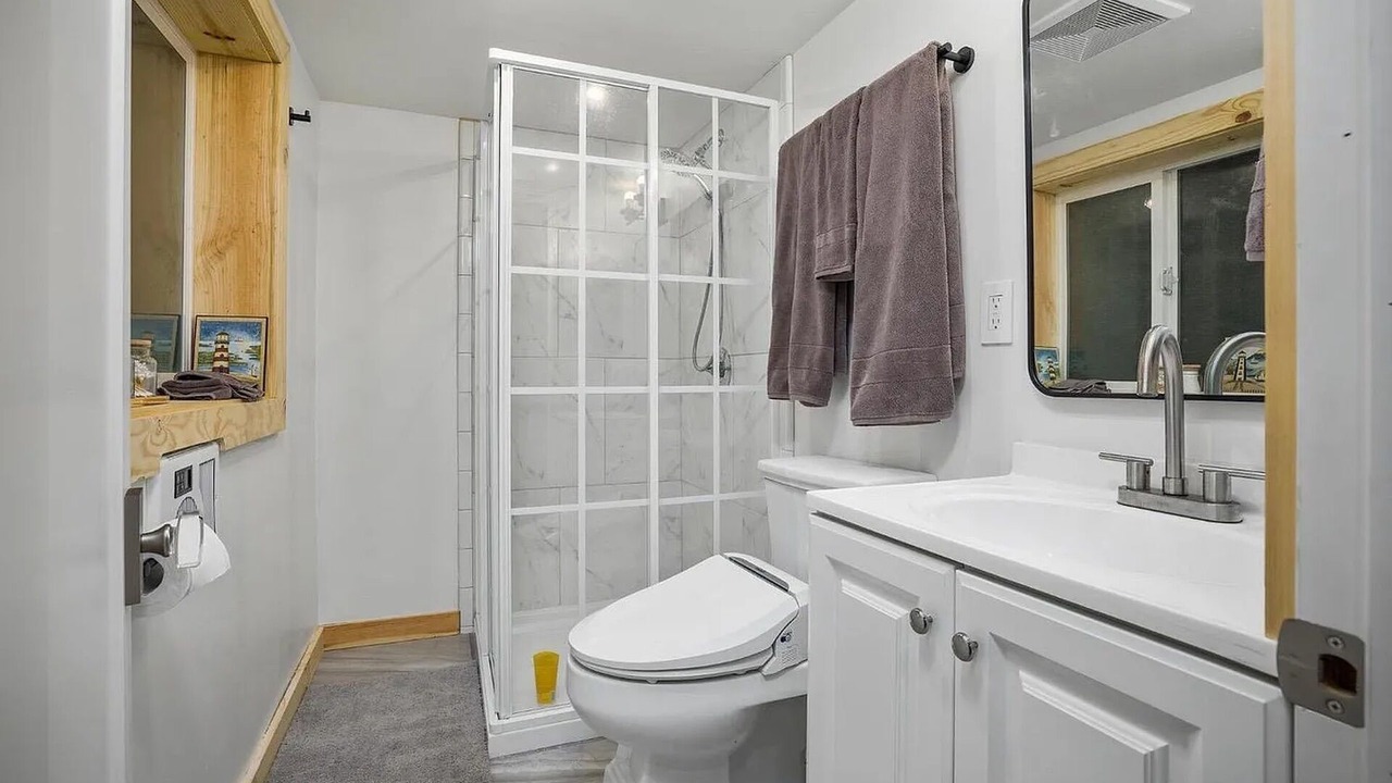 Photo of Bathroom in Altaville