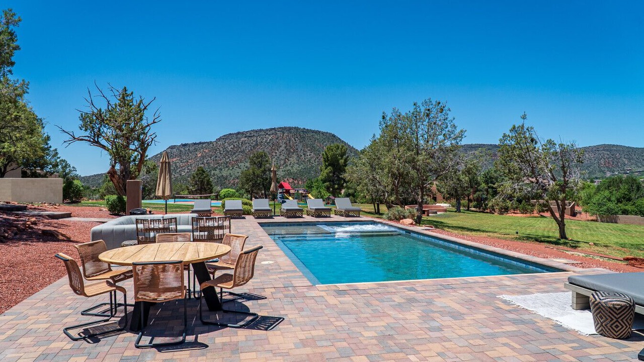 Photo of Outdoor in Oak Creek