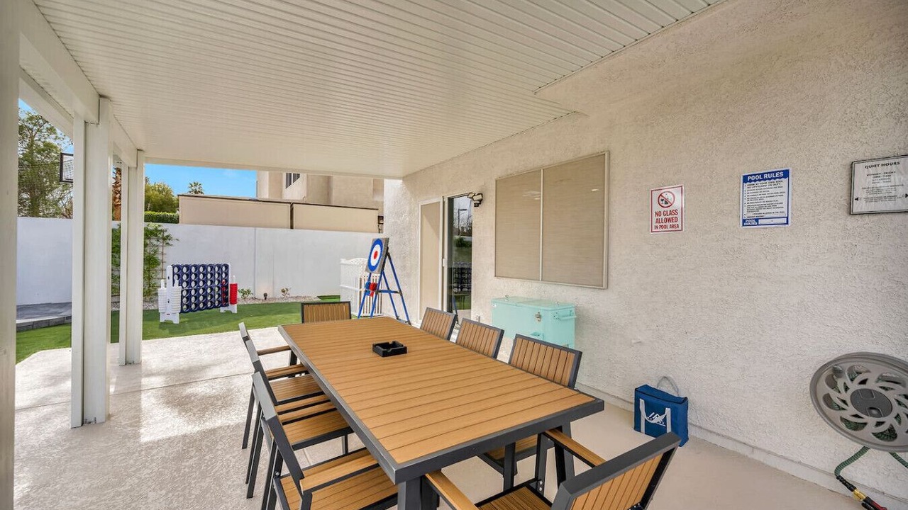 Photo of Outdoor in Green Valley