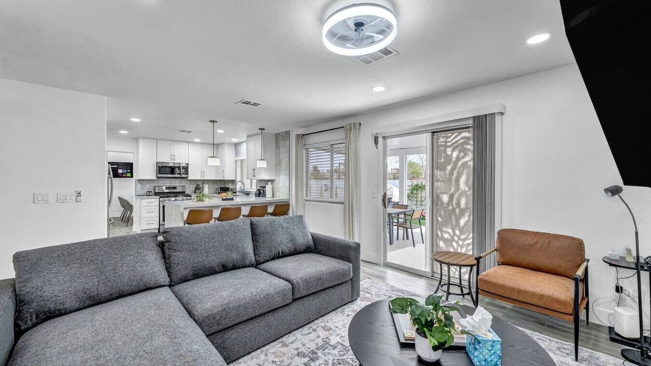 Photo of Bedroom in Green Valley