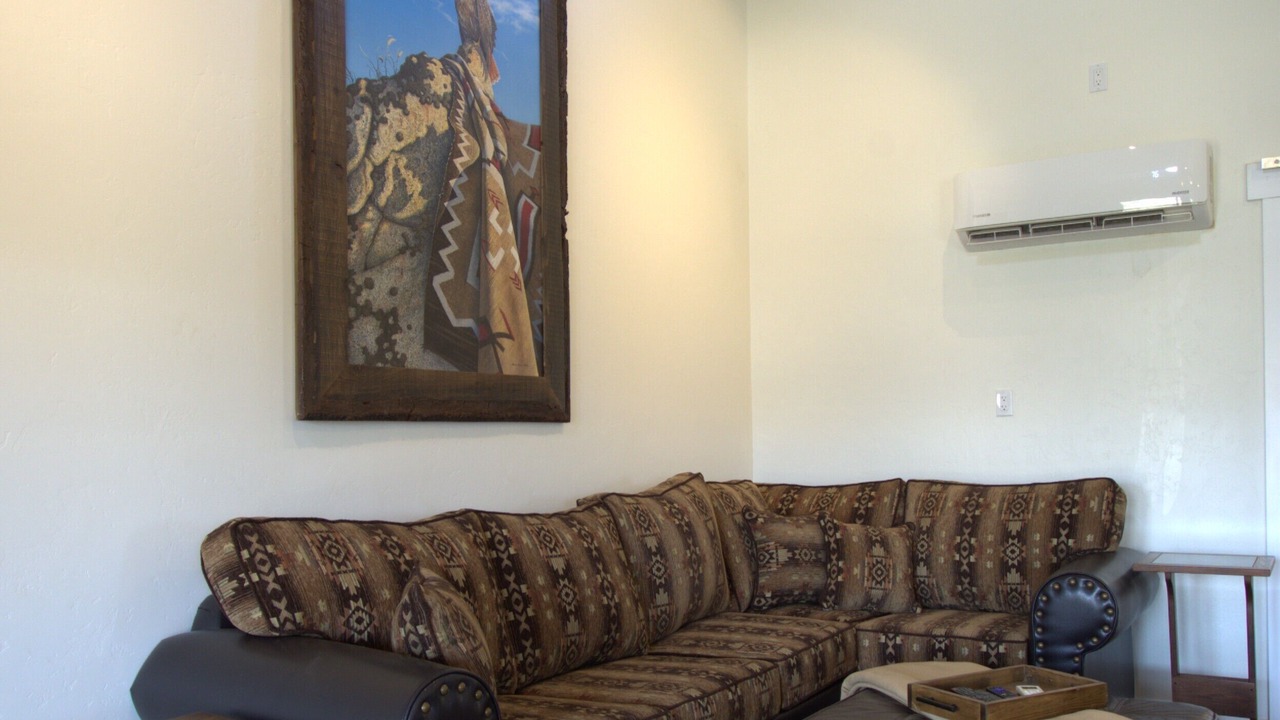 Photo of Livingroom in Exeter