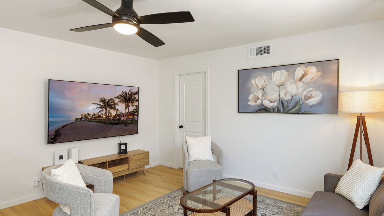 Photo of Livingroom in Buena Park
