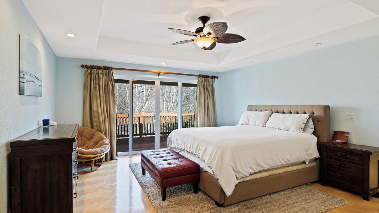 Photo of Bedroom in North Lakeport