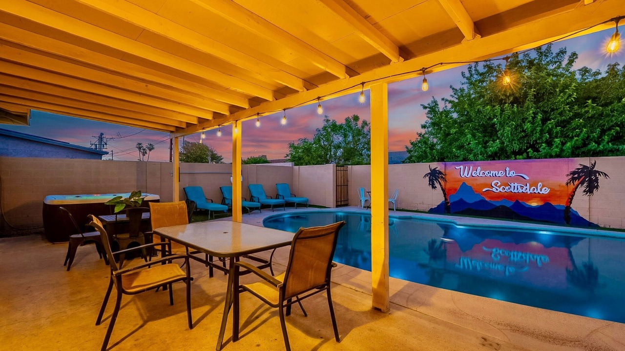 Photo of Outdoor in Scottsdale Estates Six