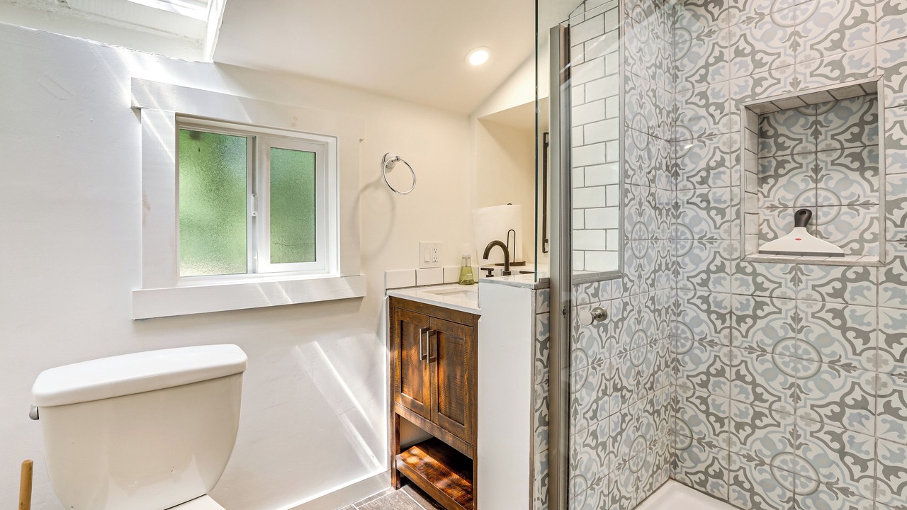 Photo of Bathroom in Arrowhead Villas