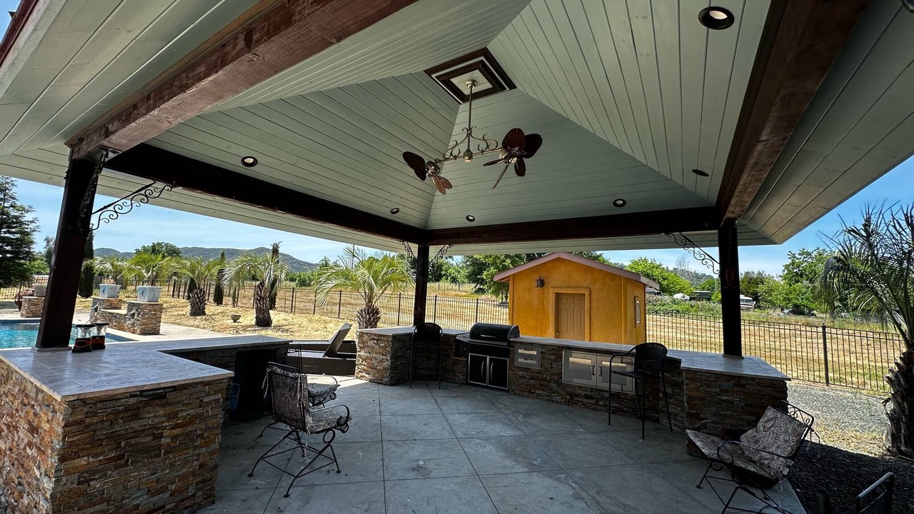 Photo of Patio Balcony in Lakeport