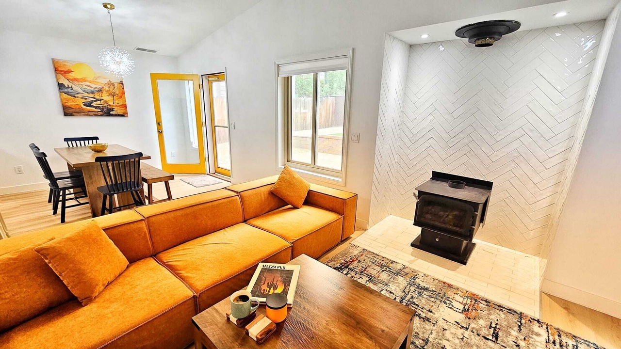 Photo of Livingroom in Swiss Manor