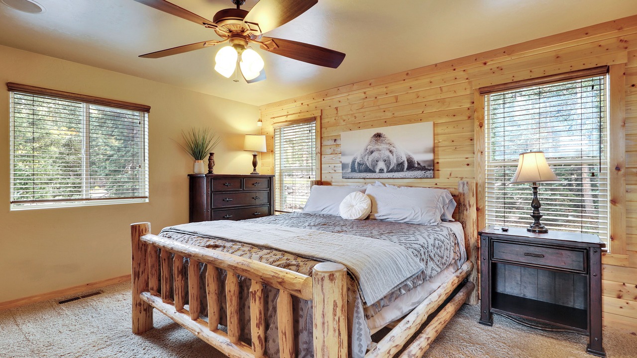 Photo of Bedroom in Steam Engine Meadows