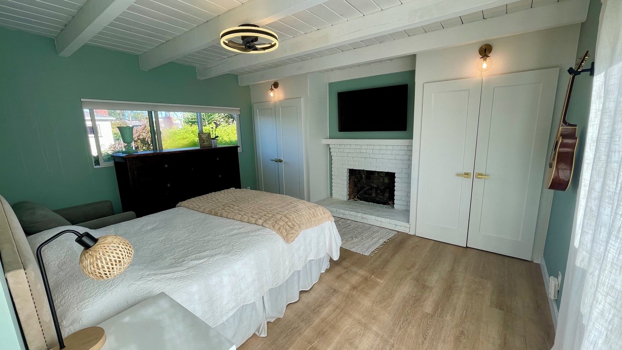 Photo of Bedroom in Hermosa Beach