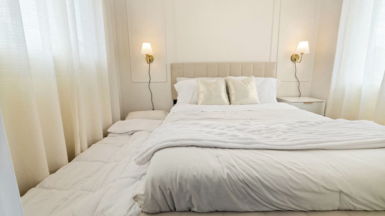 Photo of Bedroom in Hollywood
