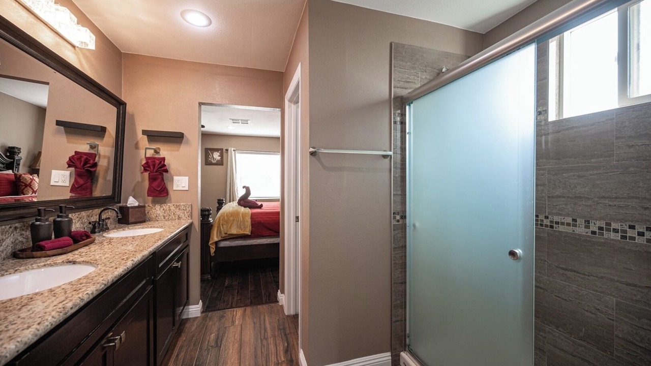 Photo of Bathroom in Sunrise Manor