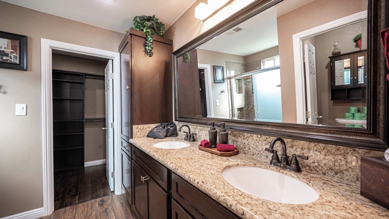 Photo of Bathroom in Sunrise Manor