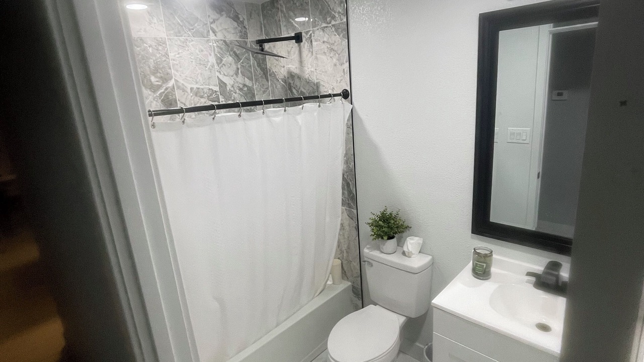 Photo of Bathroom in Alhambra