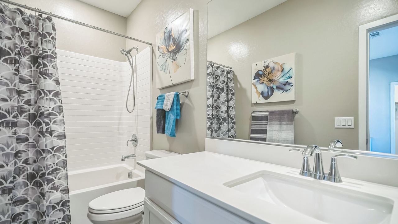 Photo of Bathroom in Sun City MacDonald Ranch