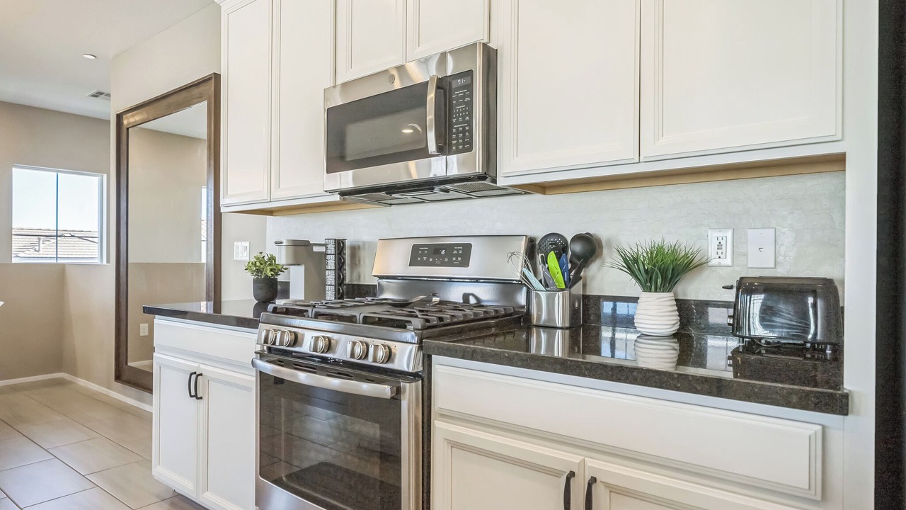 Photo of Kitchen in Sun City MacDonald Ranch